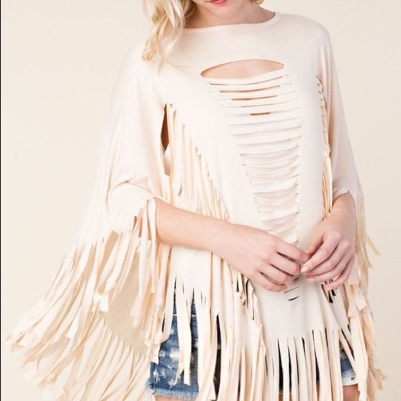 Vocal Poncho! Fringe ! Last one Cream Small - Picture 1 of 5